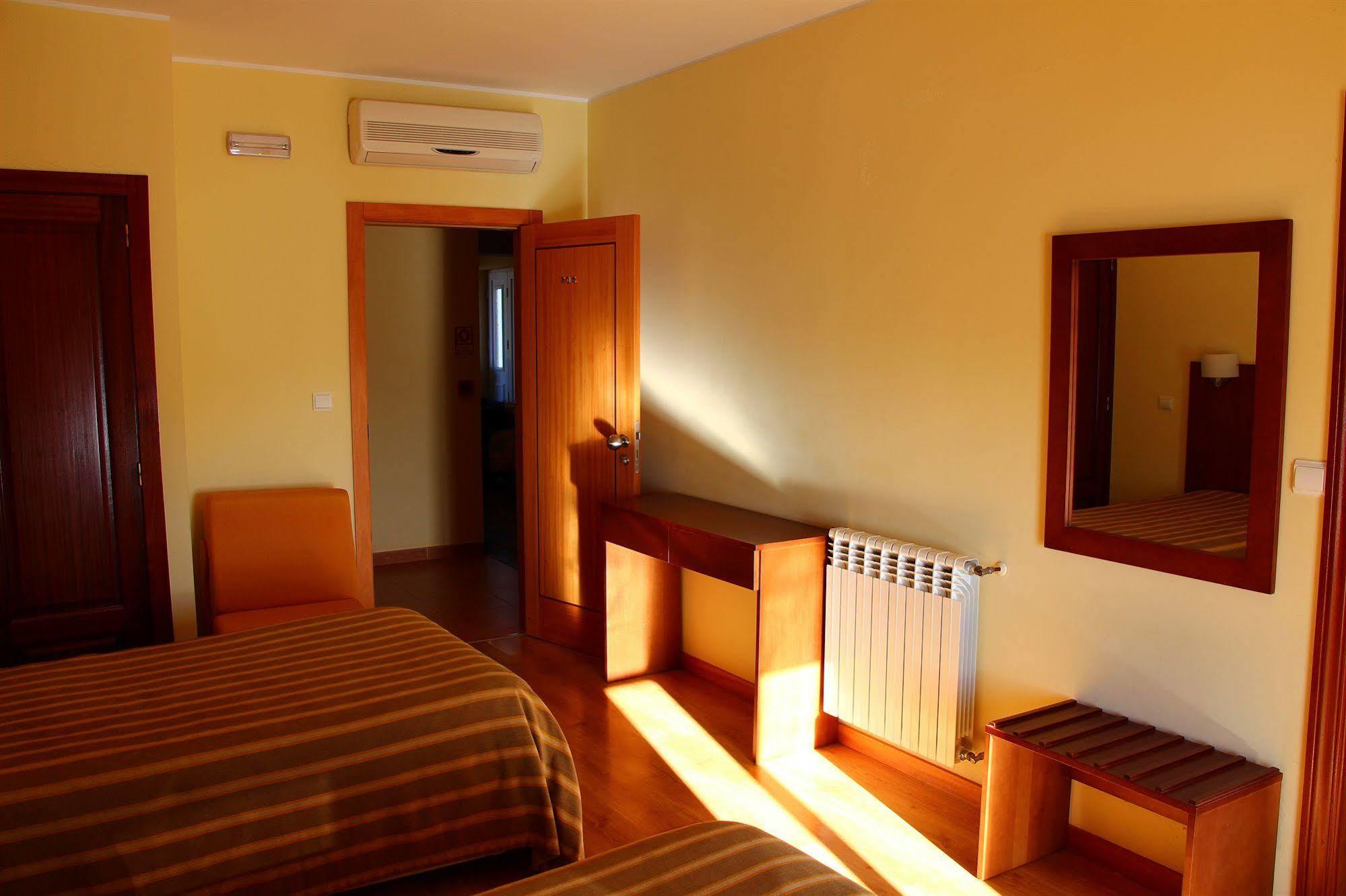 Hotel Minho Belo Vila Nova de Cerveira Exteriör bild